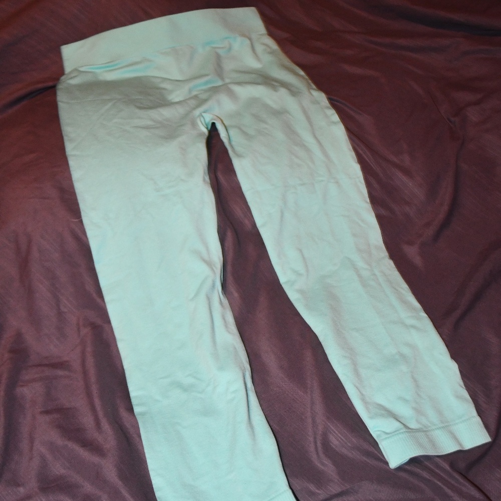 Soft Turquoise Leggings